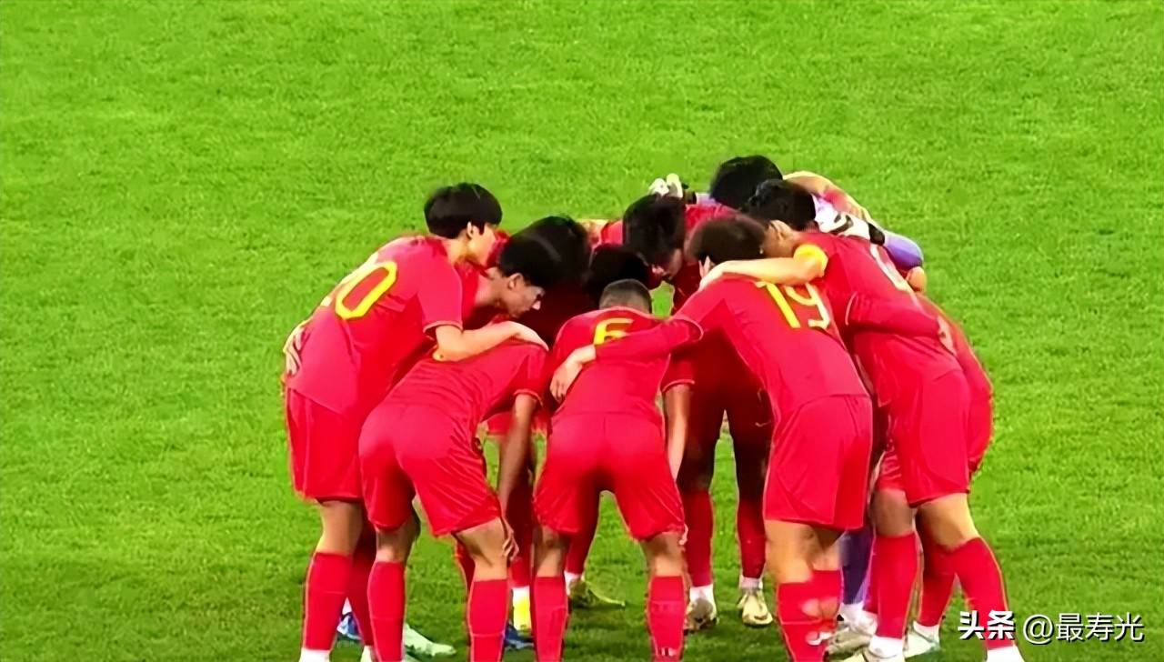 乐竞体育全站-包含力争前列！球员在比赛中拼尽全力，一往无前的词条